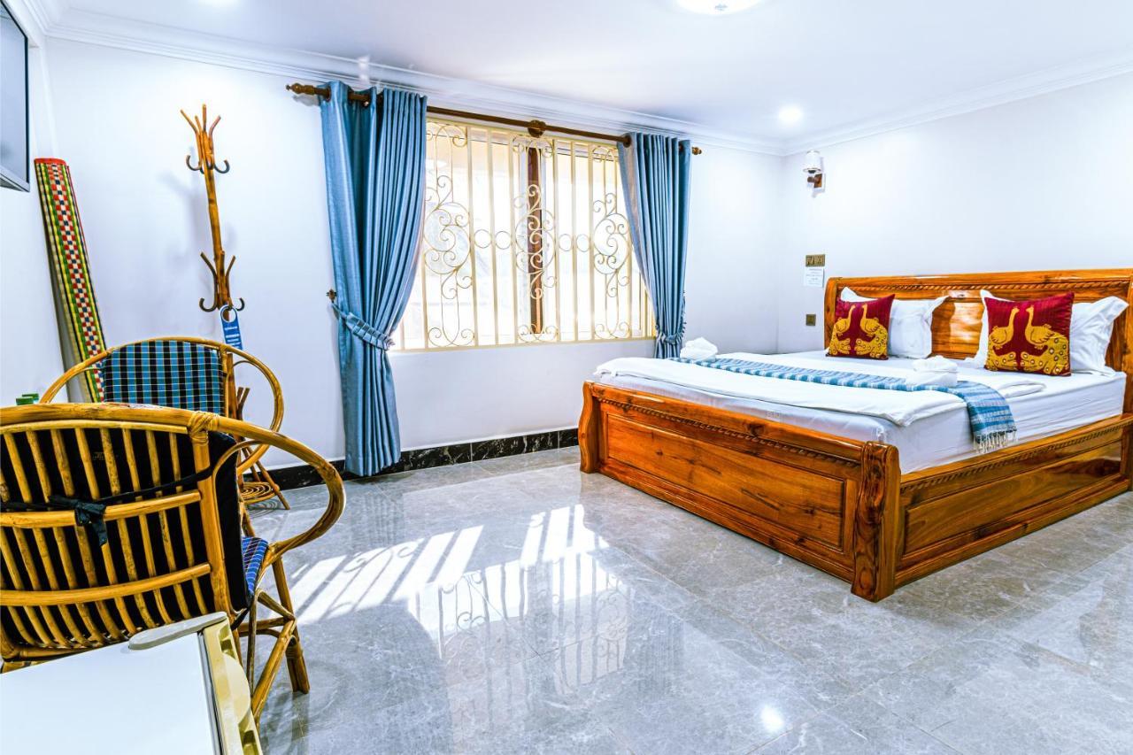 Seagull Guesthouse Kampot Esterno foto